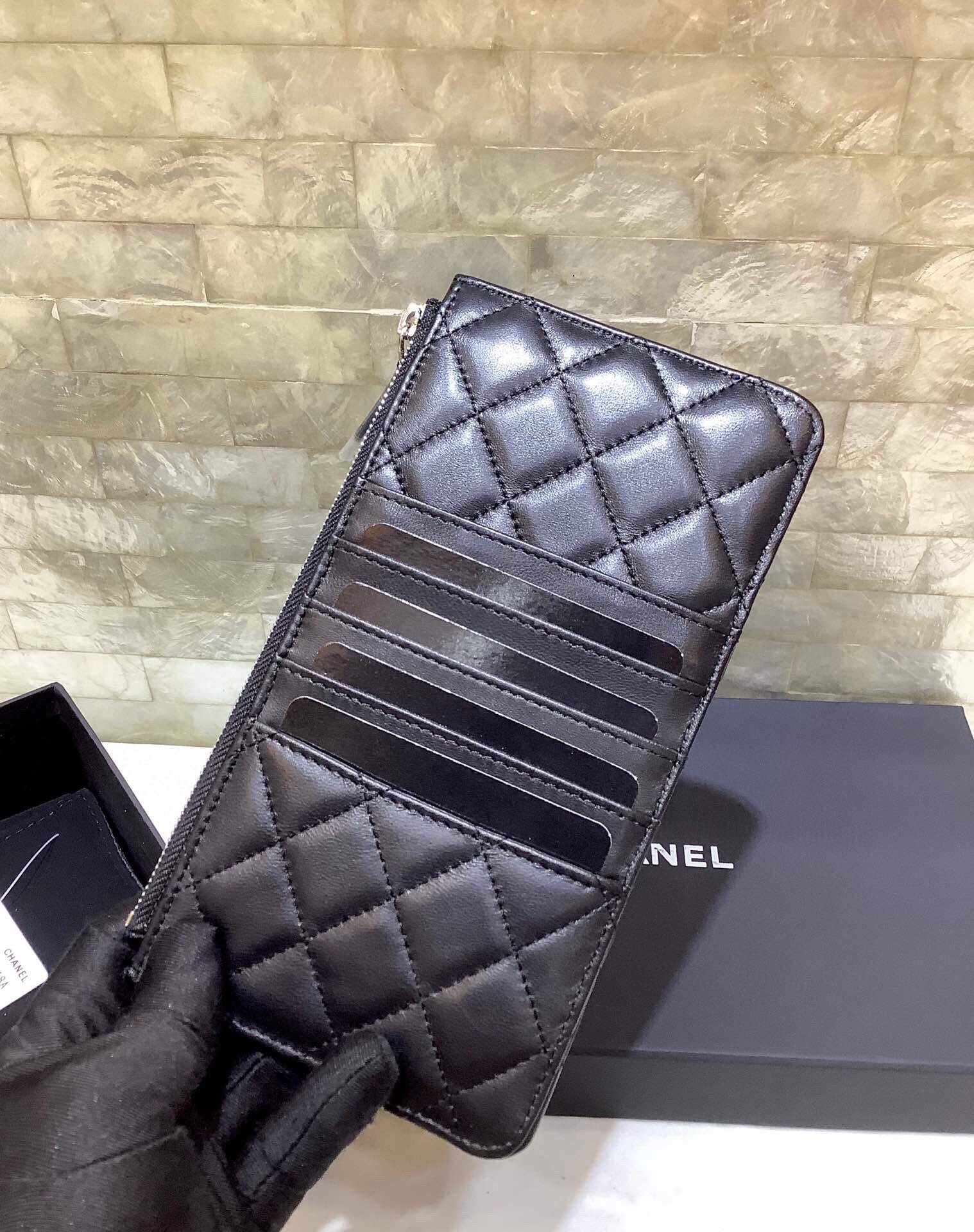Ch**el CO-CO Mini Pouch Wallet Black Silver Hardware For Women 19cm/7.5in