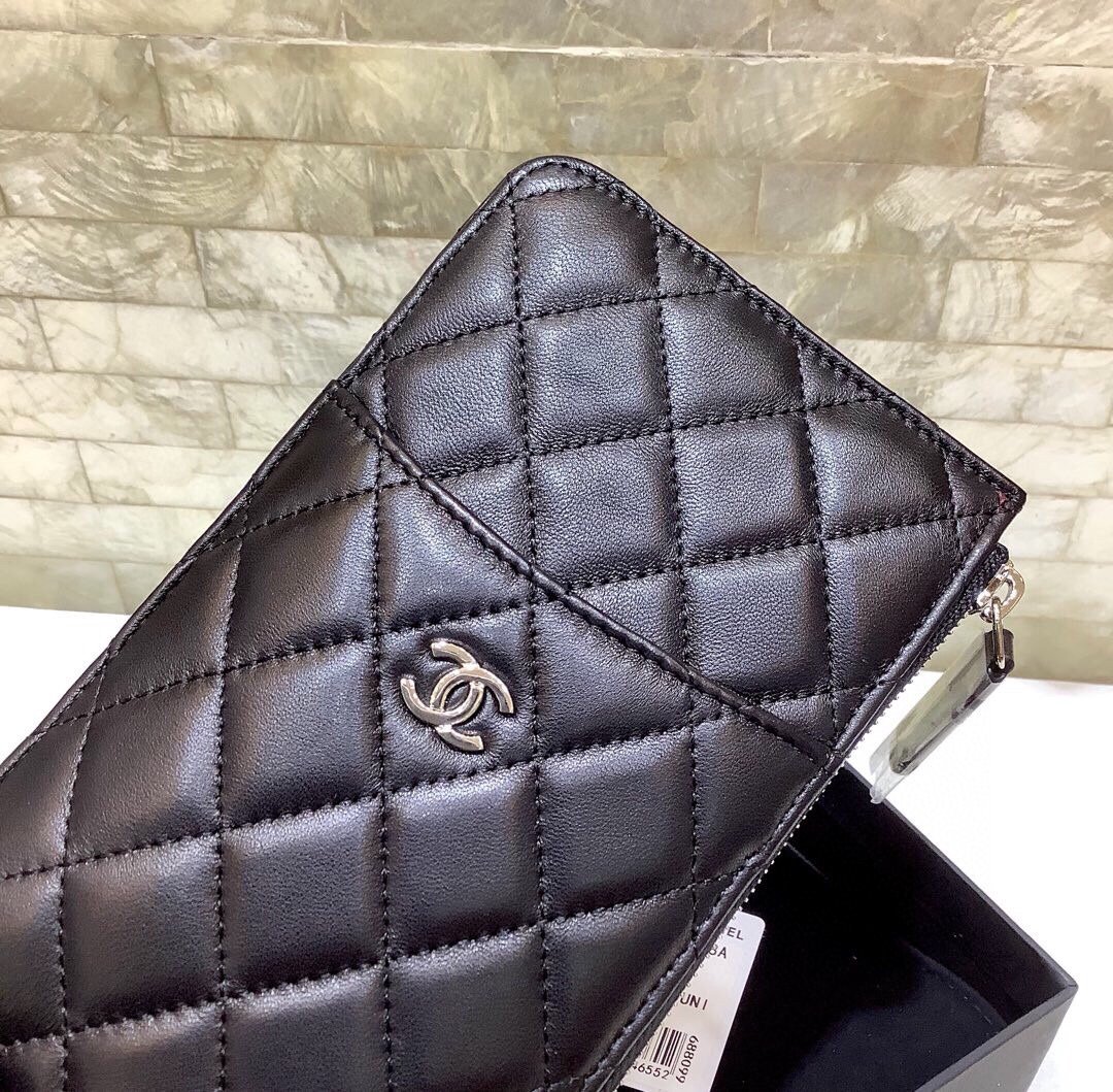 Ch**el CO-CO Mini Pouch Wallet Black Silver Hardware For Women 19cm/7.5in