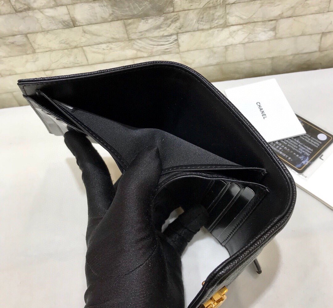 Ch**el CO-CO Boy Flap Card Holder 11cm/4.3in Gold Hardware For Women Black A80603 Y07659 94305
