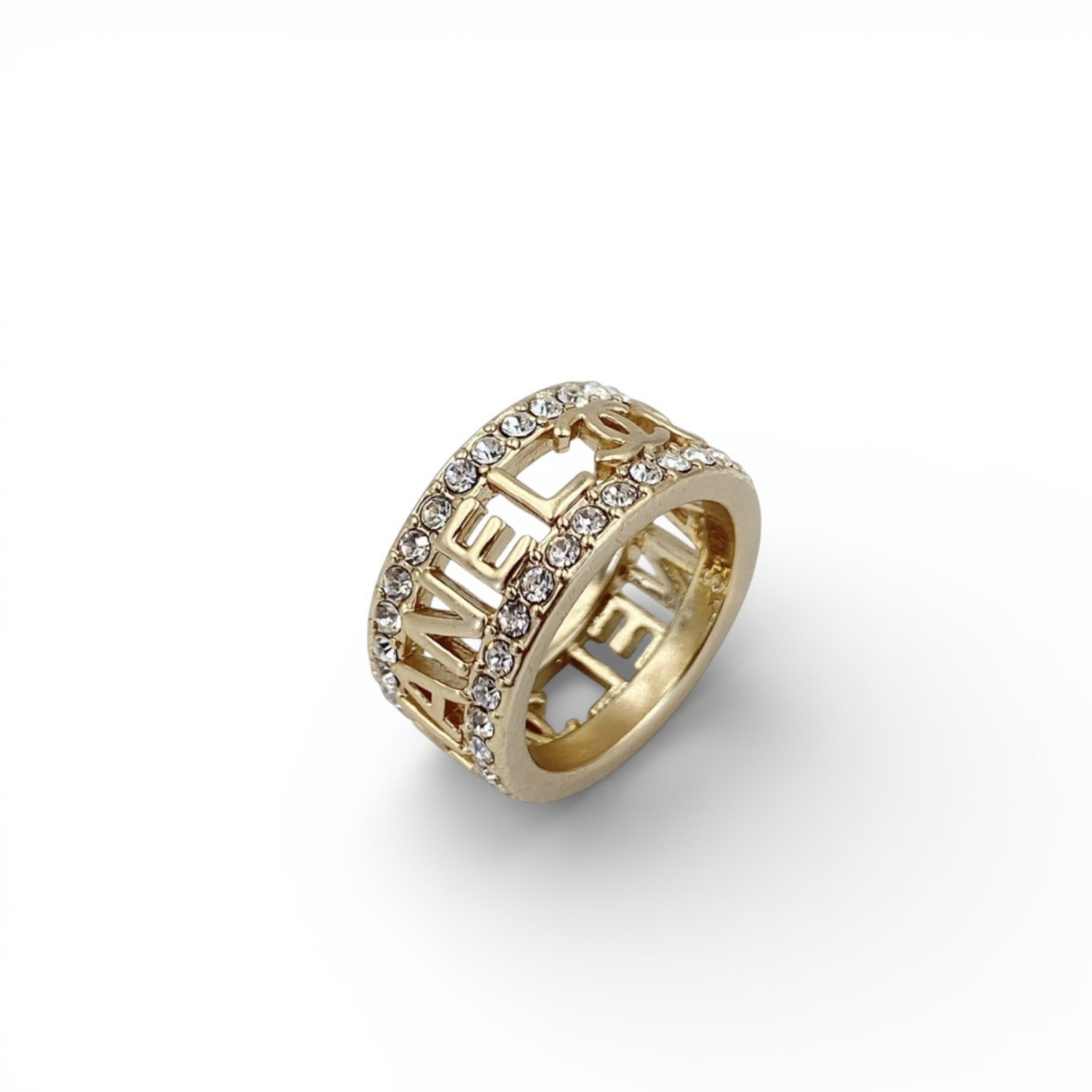 Ch**el Ring