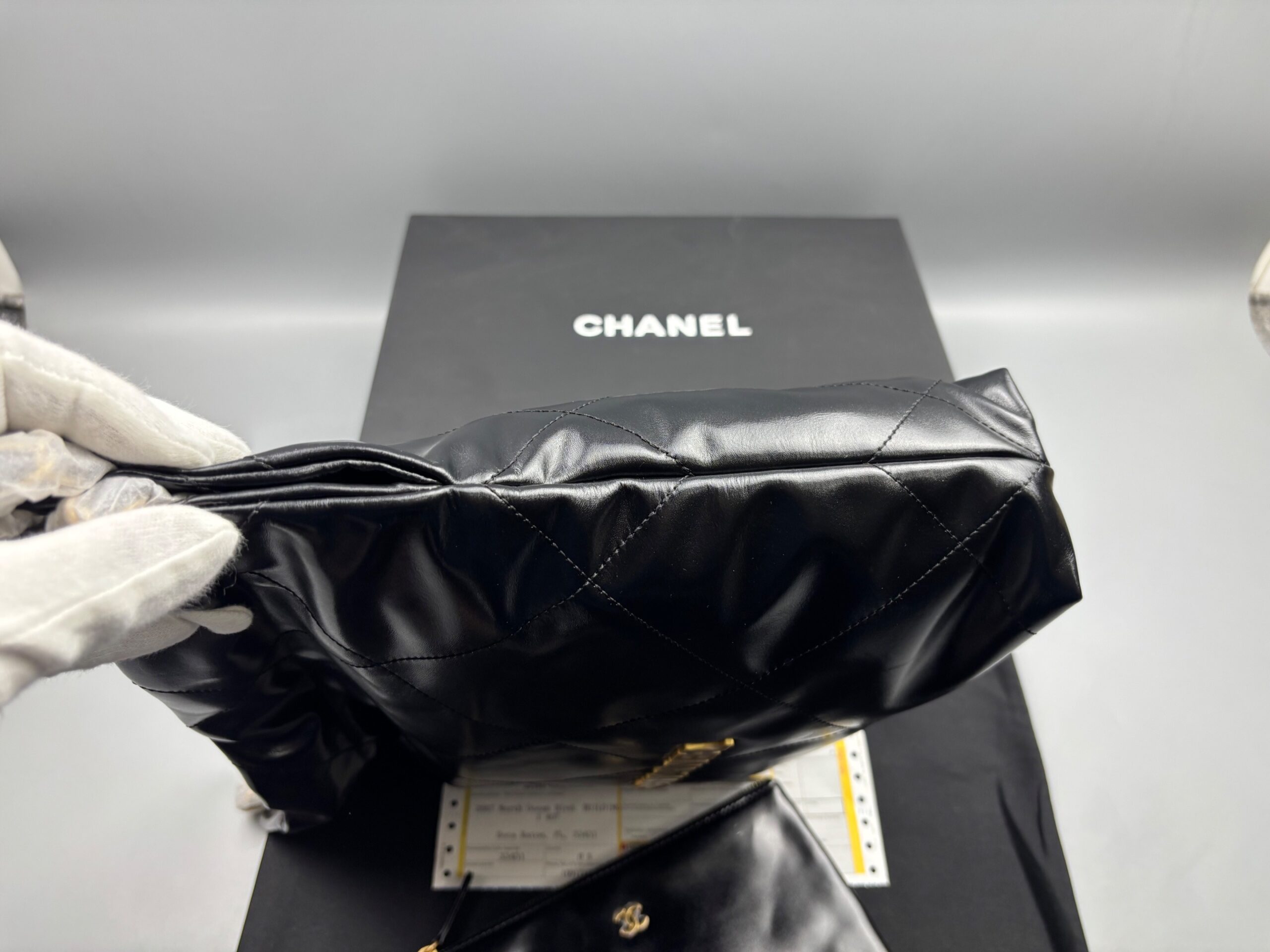 Ch**el 22 Small Handbag Black For Women 37cm/14.4in AS3260 B08037 94305