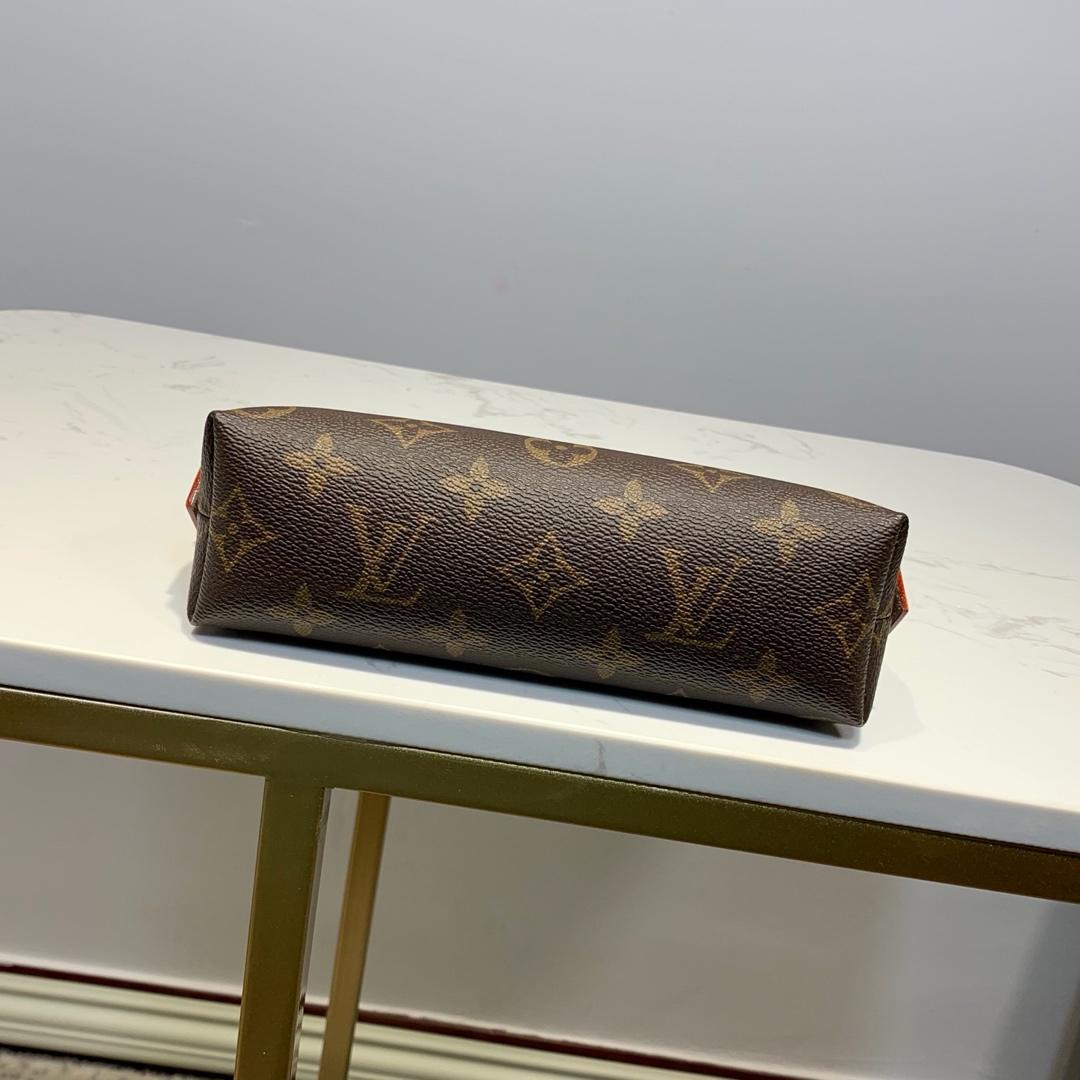 L0vis Vvtt0n Cosmetic Pouch PM Monogram Canvas For Women, Women’s Bags 7.5in/19cm LV M47515