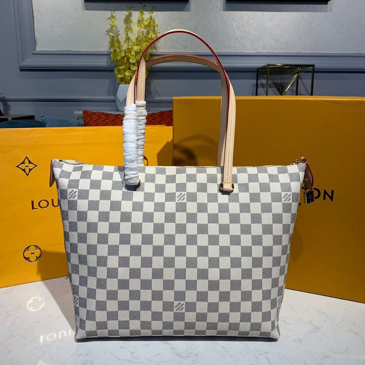 L0vis Vvtt0n Lena MM Damier Azur Canvas For Women, Women’s Handbags, Shoulder Bags 11.8in/30cm LV N44040