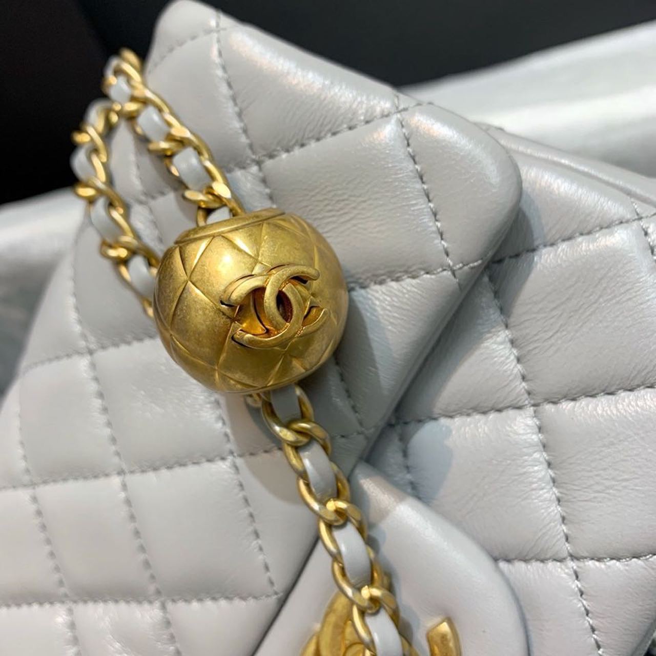 Ch**el Classic Flap With Charm Chain With CC Details On Strap Bag 17cm/7inch Gold Hardware Grey