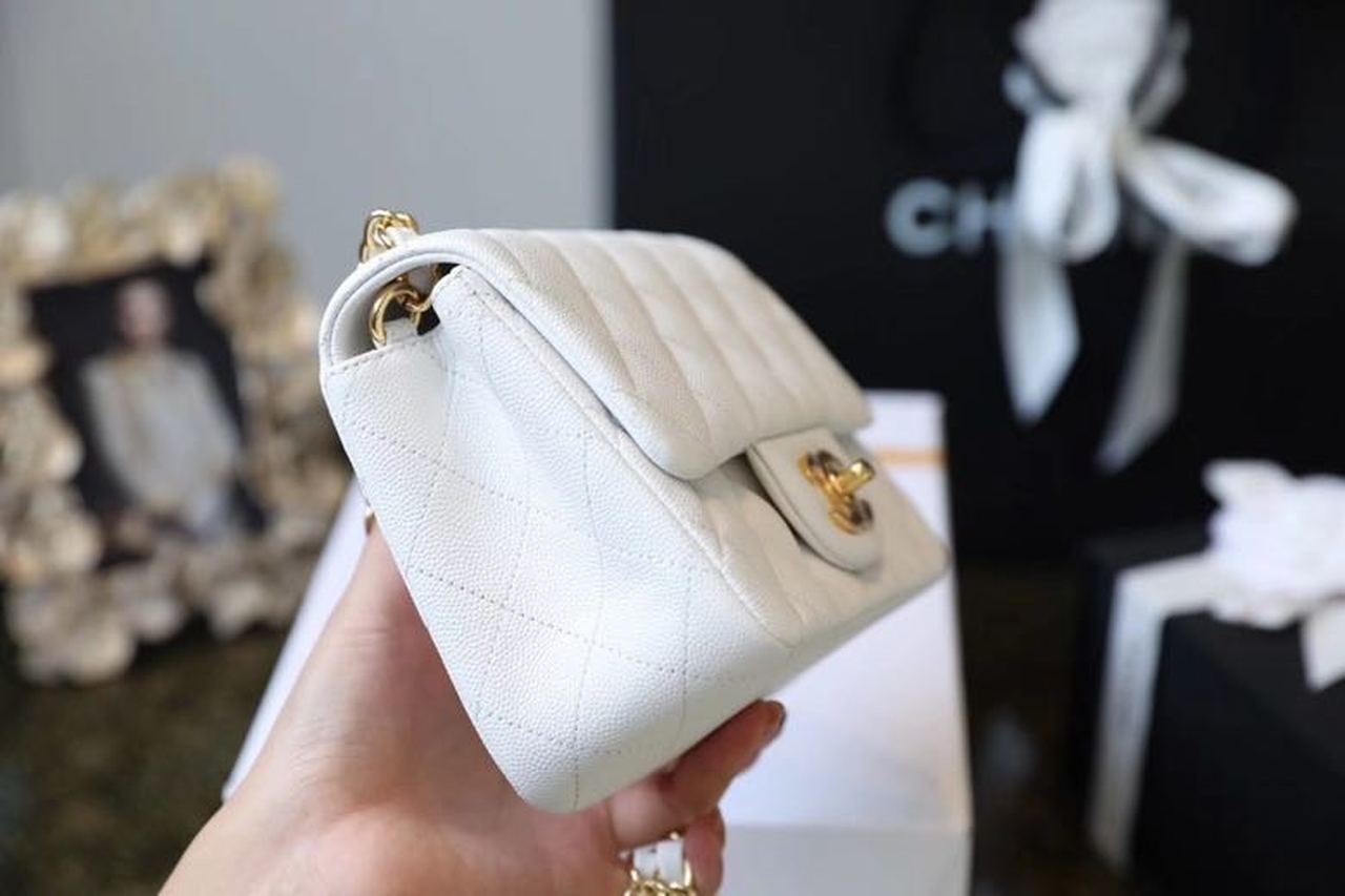 Ch**el Classic Mini Flap Bag Golden Hardware White For Women 6.6in/17cm A35200