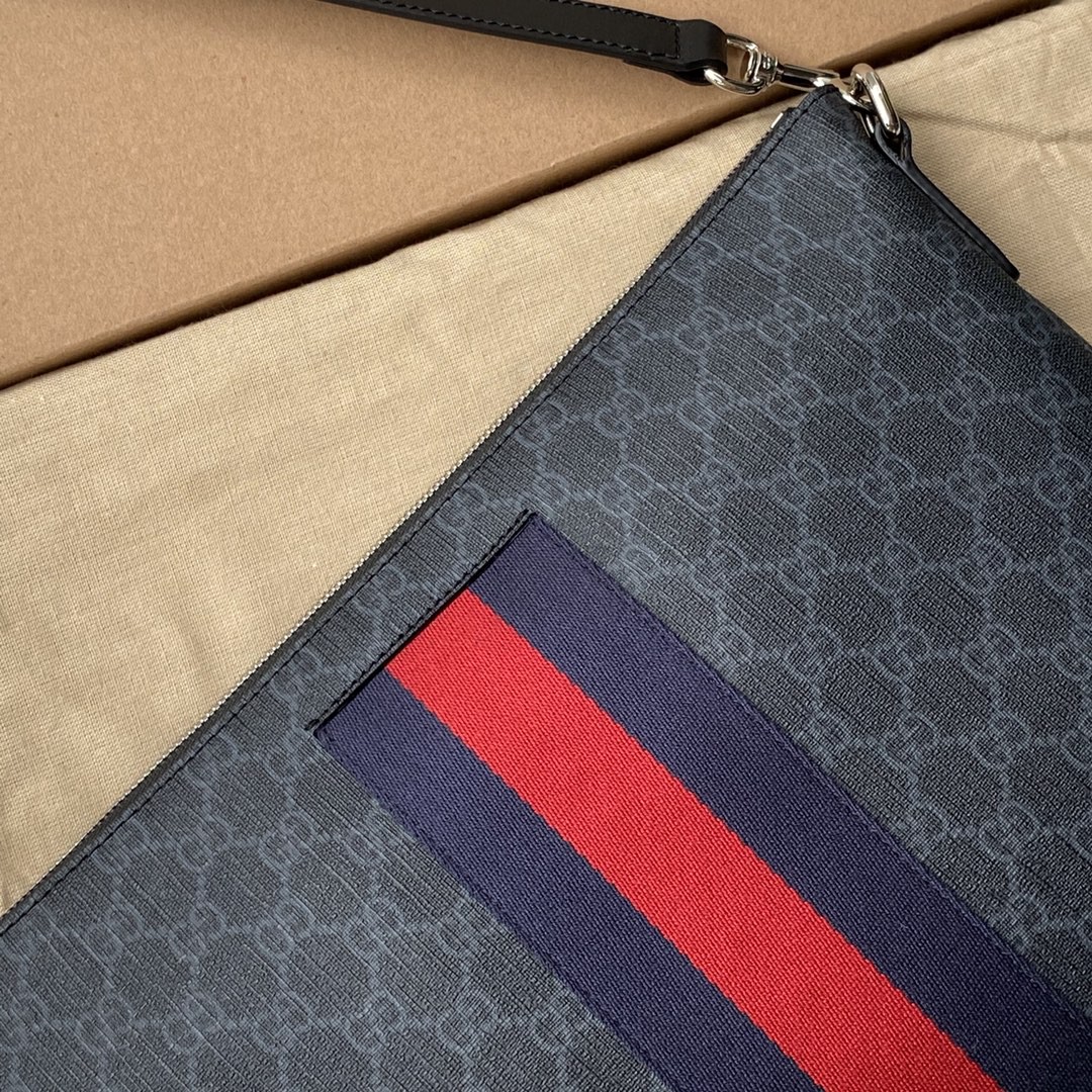 Gvc*1 Black Messenger Black/Grey GG Svp*me Canvas Blue And Red Web For Men 14in/35cm 474139 K5ICN 1095