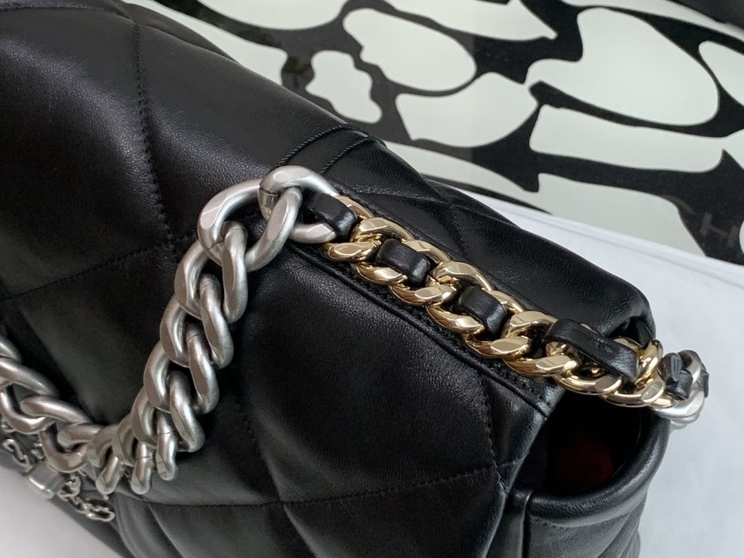 Ch**el 19 Maxi Handbag Black For Women 14in/36cm