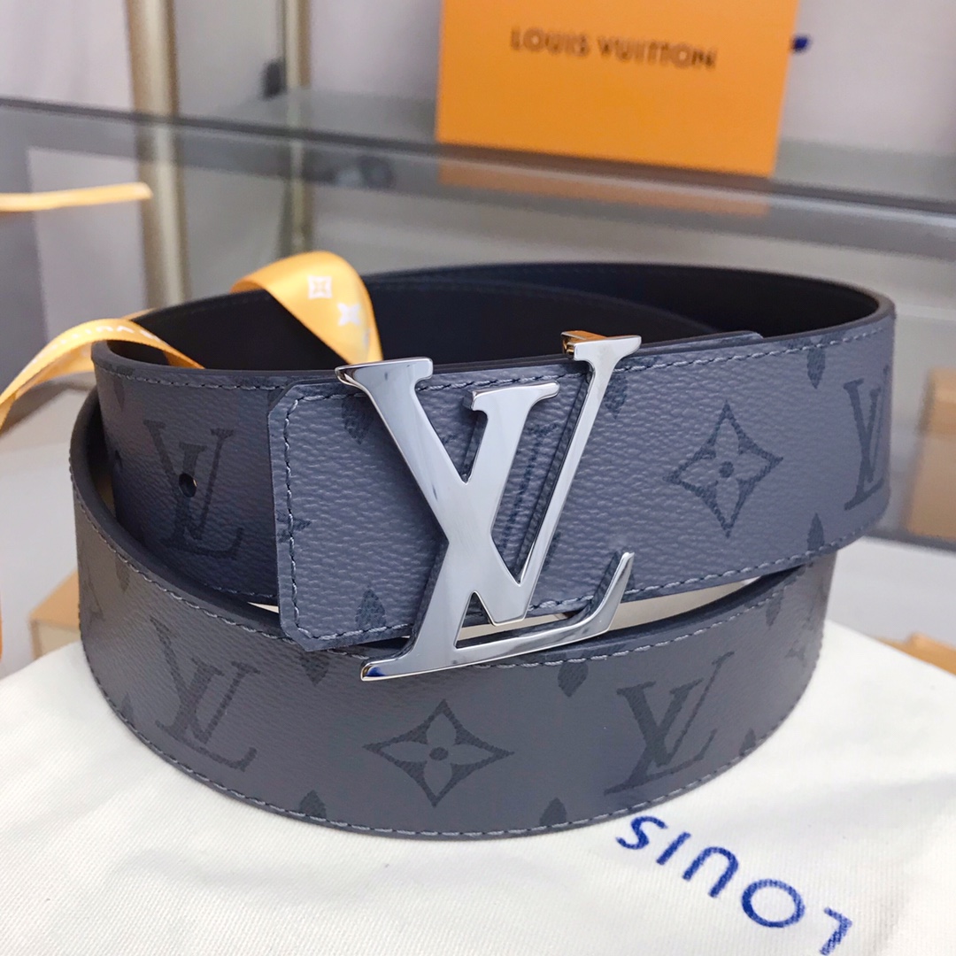 L0vis Vvtt0n Reversible LV Belt Monogram Eclipse M0450V