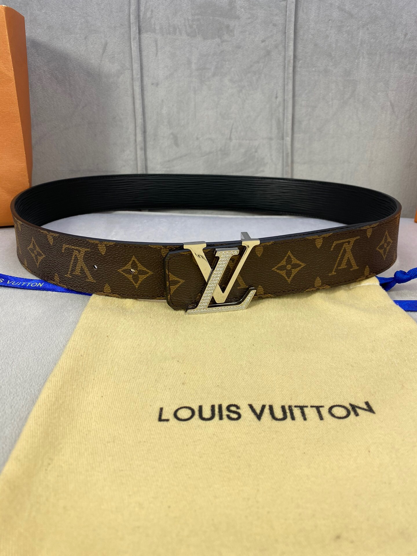 L0vis Vvtt0n LV D1am0nd Reversible Belt Monogram Canvas