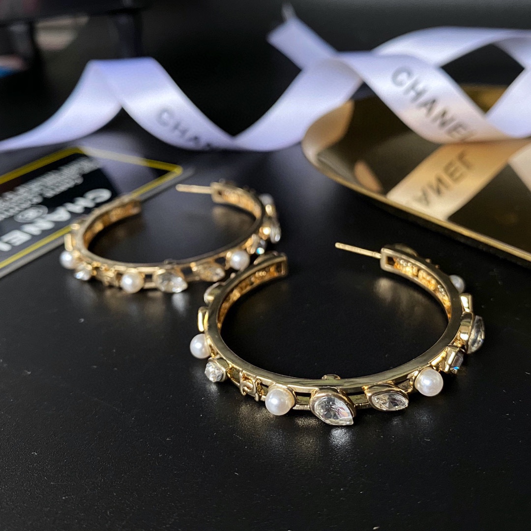 Ch**el Earrings