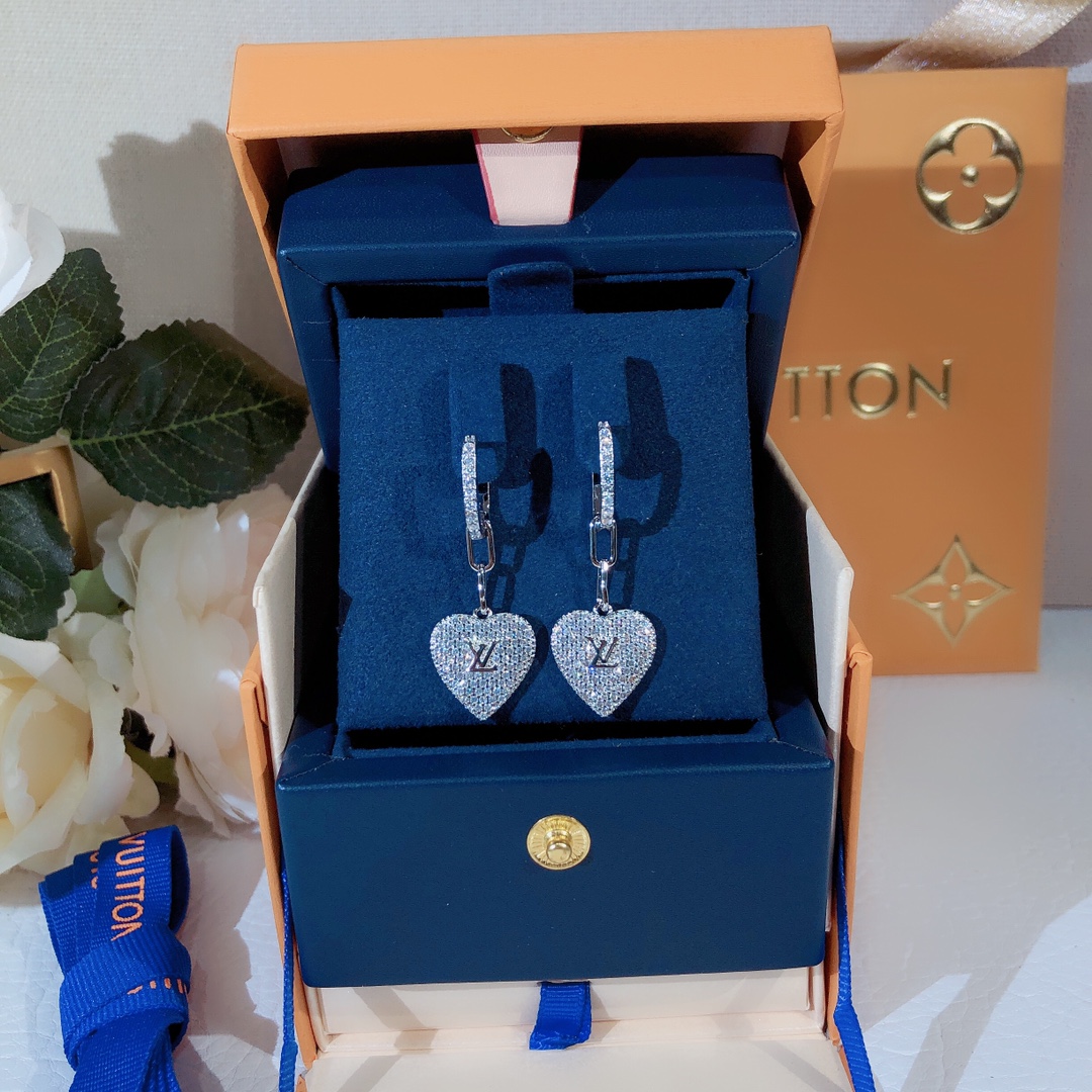 L0vis Vvtt0n Earrings