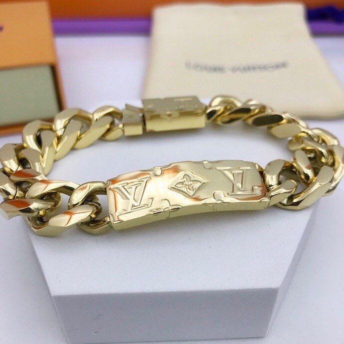 L0vis Vvtt0n Jewelry