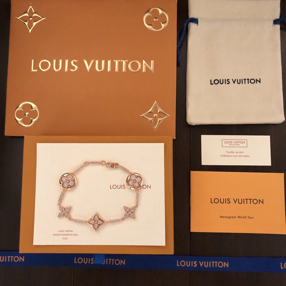 L0vis Vvtt0n Bracelet