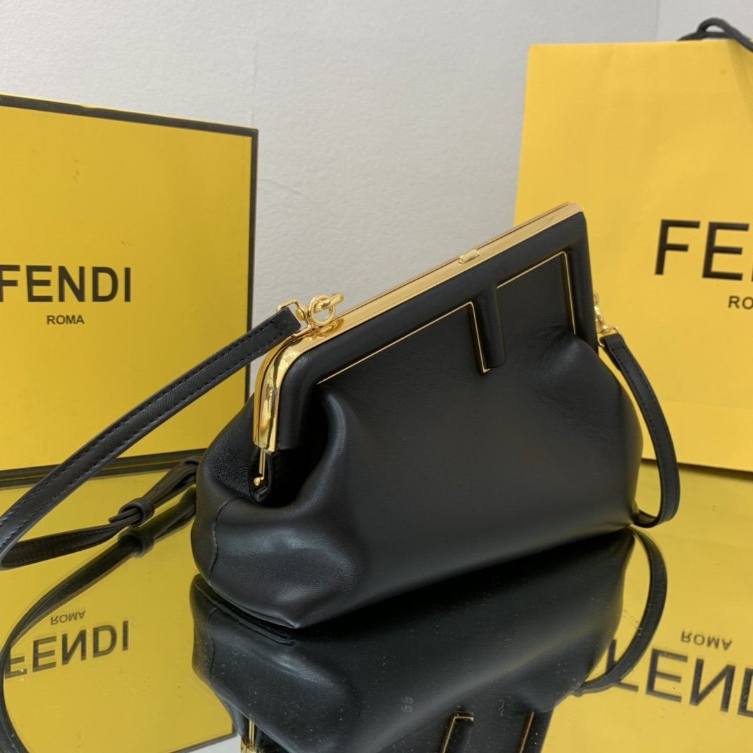 F**di First Small Black For Women, Women’s HandBags, Shoulder And Crossbody Bags 10.2in/26cm FF 8BP129ABVEF0KUR
