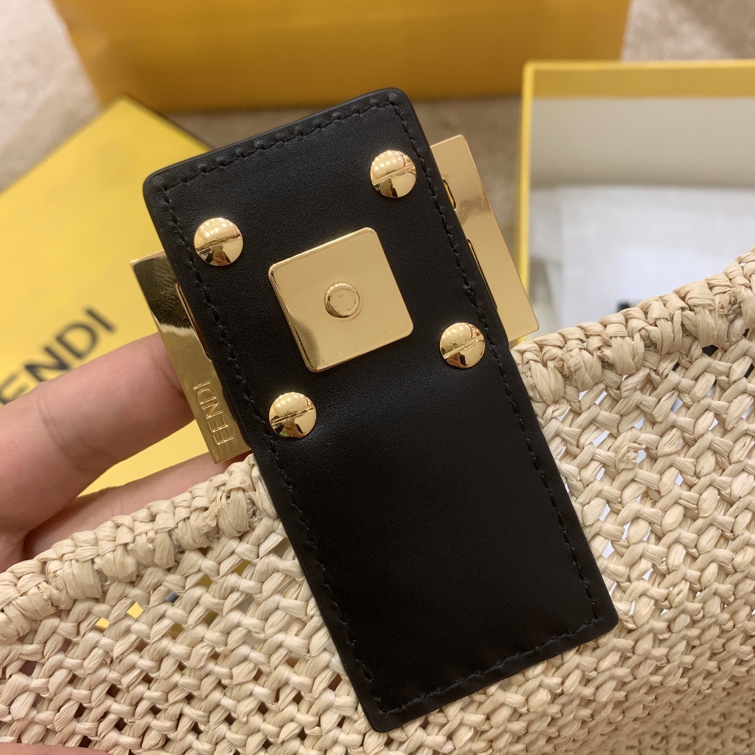 F**di Baguette Woven Straw Black For Women, Women’s Handbags, Shoulder And Crossbody Bags 10.2in/26cm FF