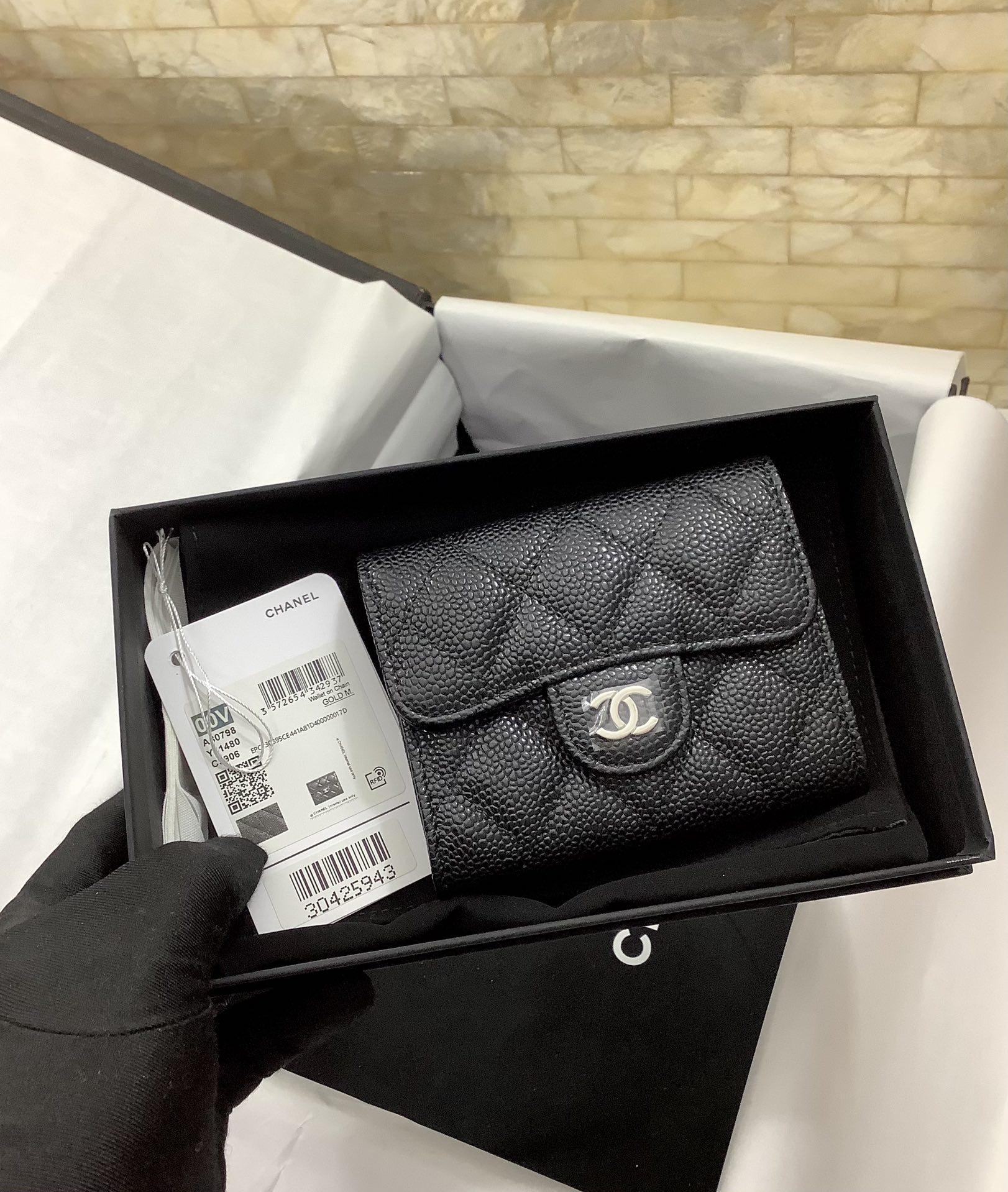 Ch**el CO-CO Classic Card Holder 11cm/4.4in Silver Hardware For Women Black AP0214 Y01480 C3906