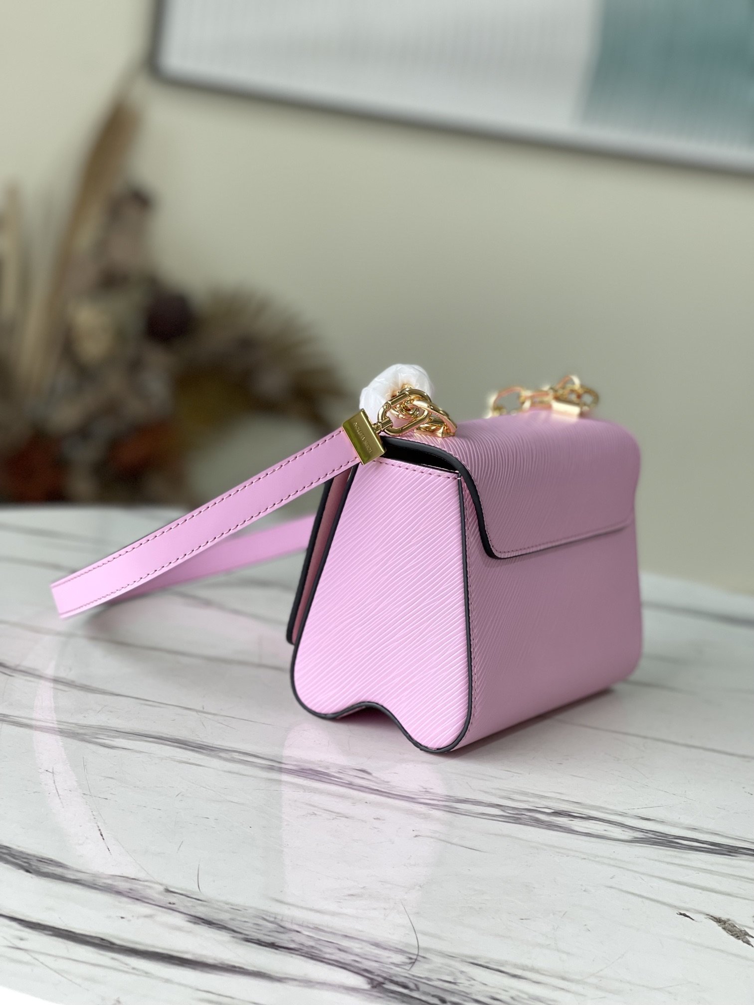 L0vis Vvtt0n Twist PM Monogram Flower Wisteria Purple For Women, Women’s Handbags, Shoulder And Crossbody Bags 9.1in/23cm LV M59405