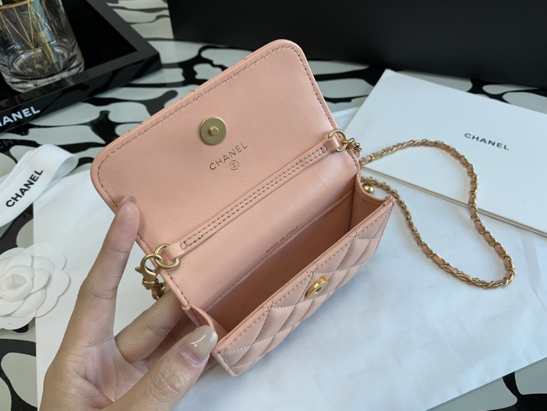 Ch**el CO-CO Wallet On Chain 10cm/3.9in Gold Hardware For Women Pink