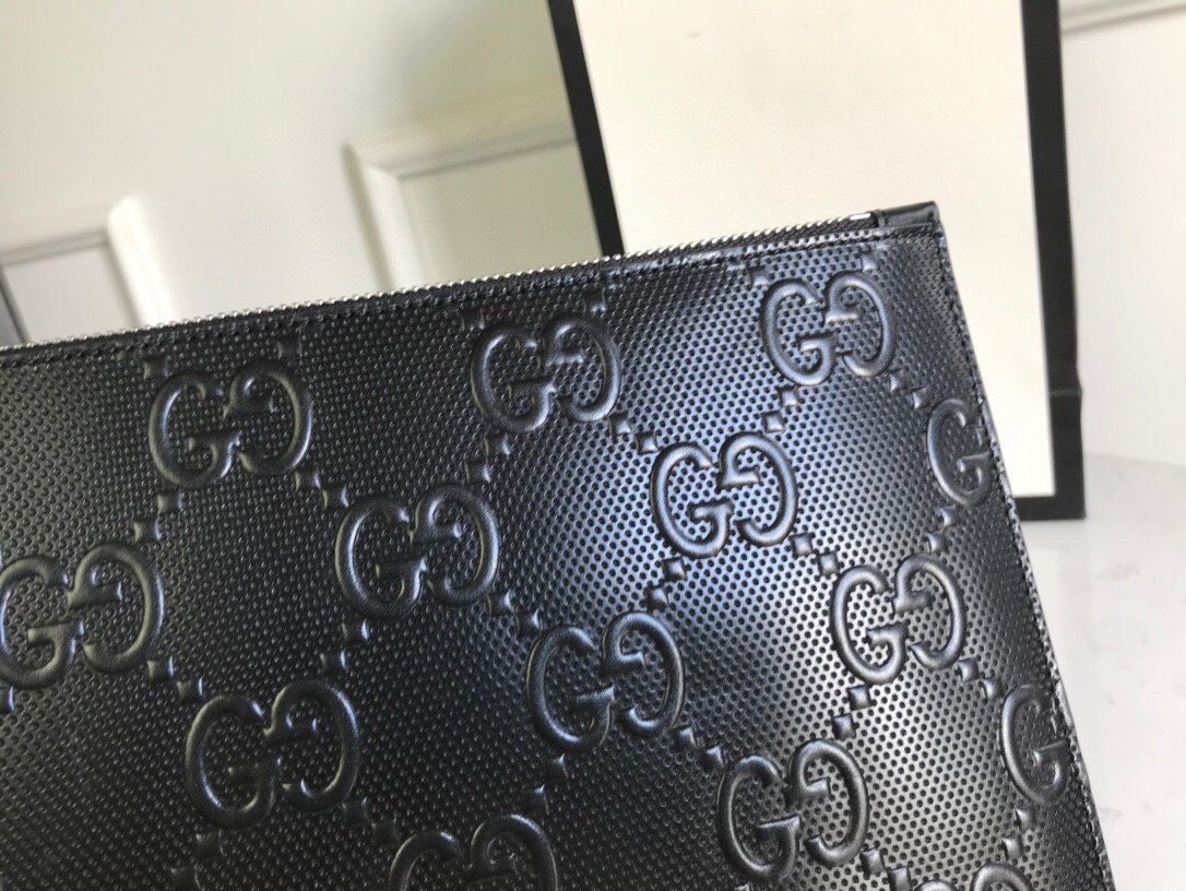 Gvc*1 GG Embossed Pouch Black For Men, Men’s Pouch 12in/31cm GG 625569 1W3AN 1000