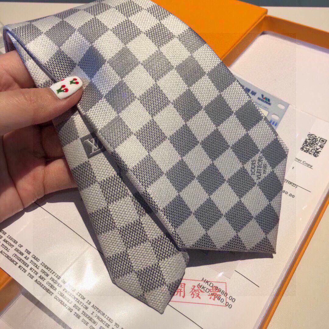 L0vis Vvtt0n Damier Classic Tie Grey LV Men Tie M71214