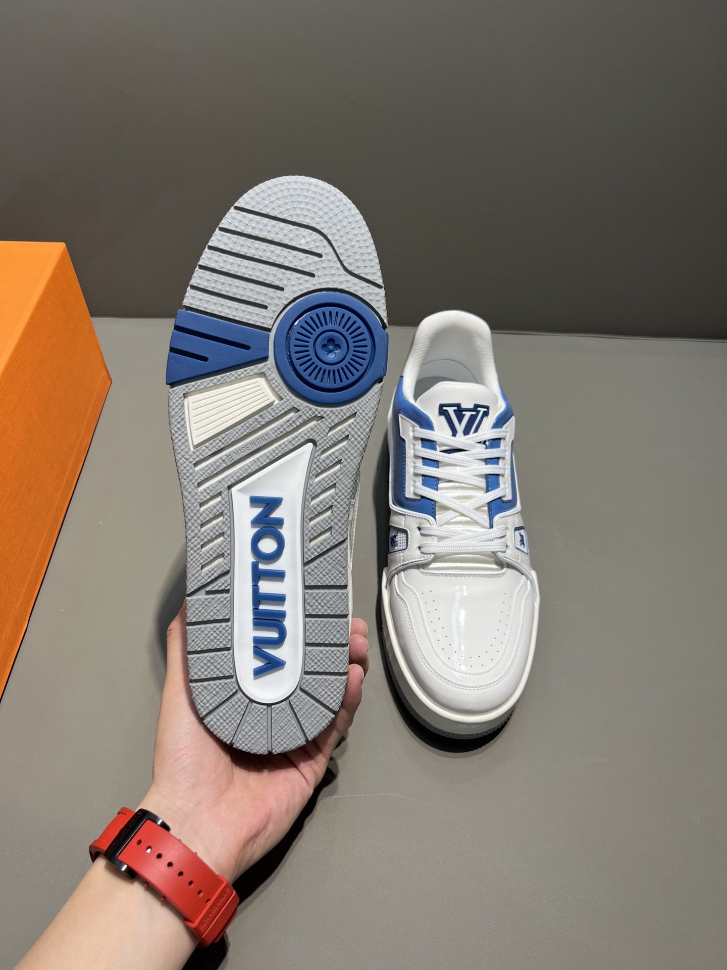 L0vis Vvtt0n Trainer Sneaker White/Blue Virgil Abloh For Men LV