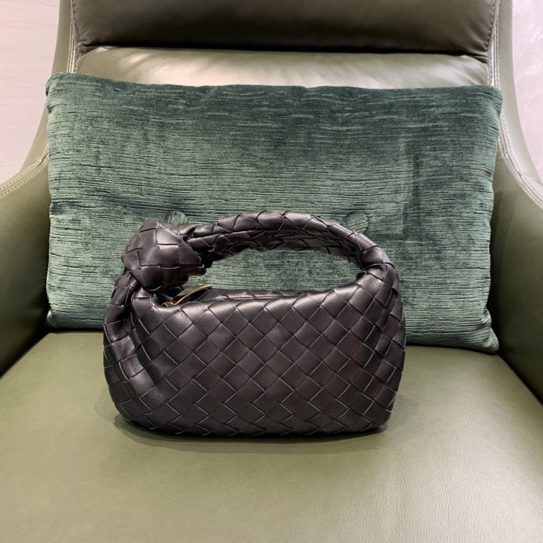 B0tt*ga Ven*ta Mini Jodie Bag For Women 11in/28cm In Chocolate