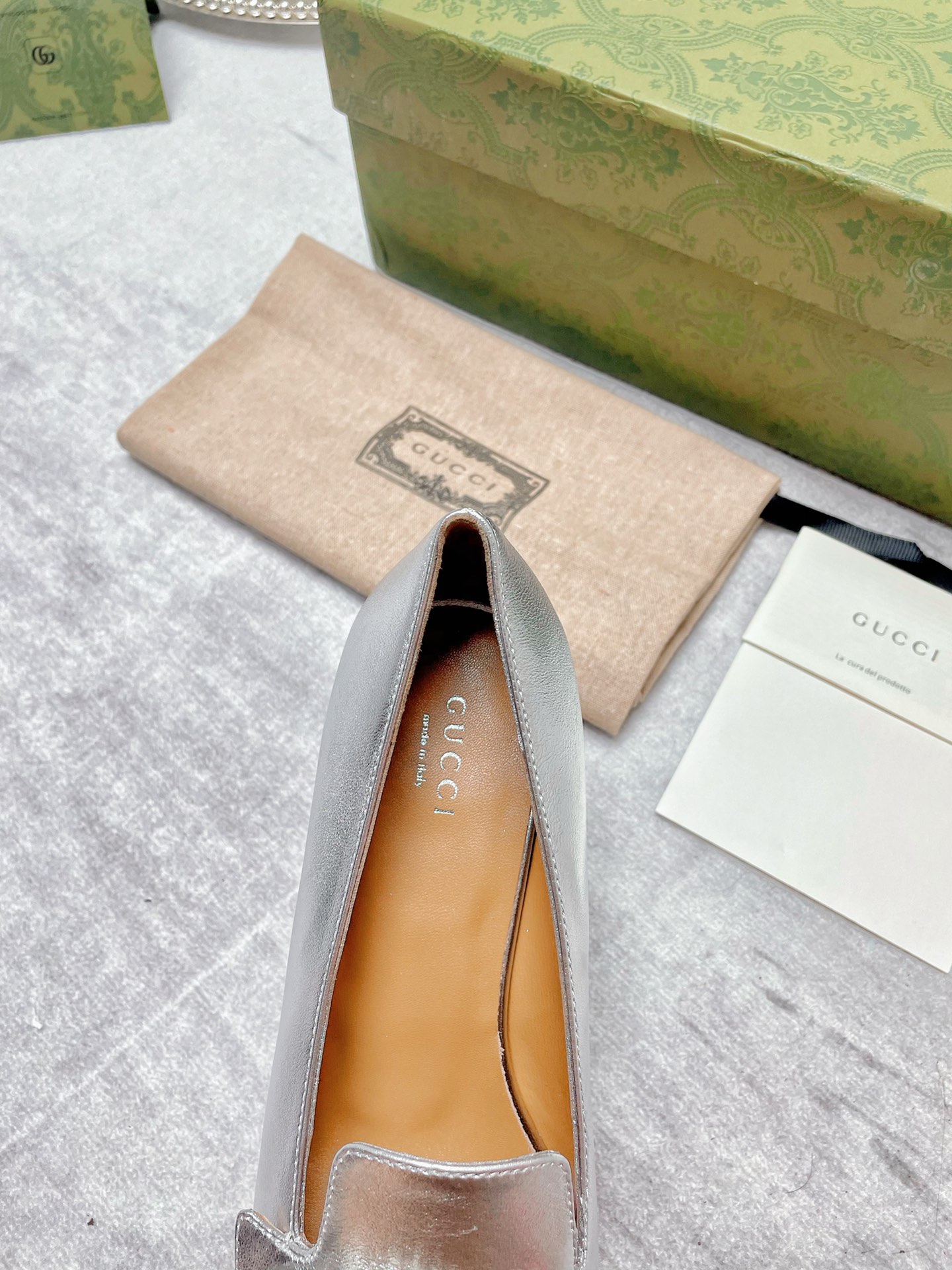 Gvc*1 Women’s Mid-Heel Pump With GG Logo Silver For Women GG