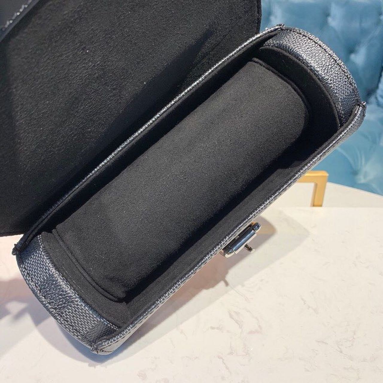 L0vis Vvtt0n 3 Watch Case Damier Graphite Canvas For Men, Men’s Bags, Travel Bags 7.9in/20cm LV N41137