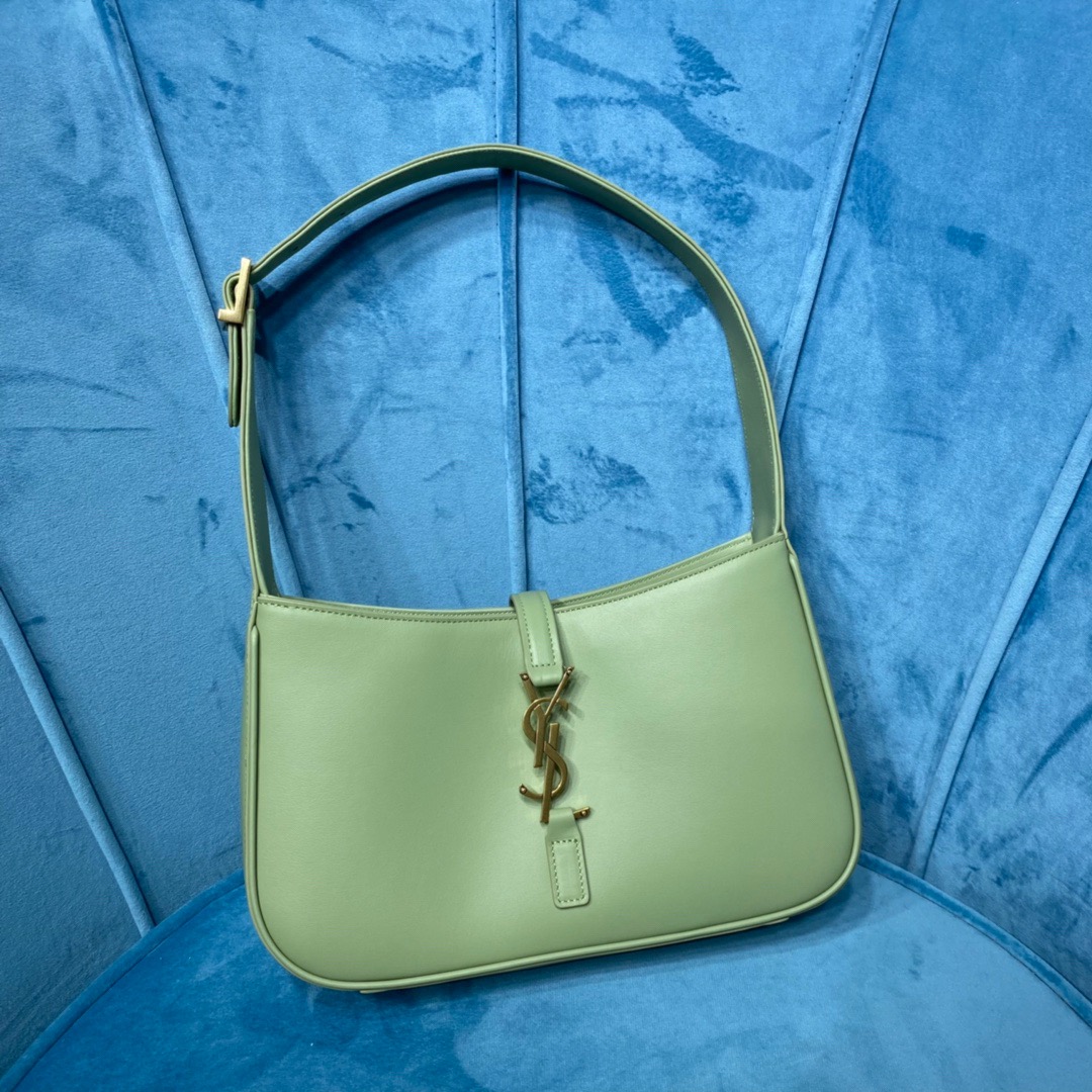 Sa1nt Lau*nt Le 5 À 7 Hobo Bag In Smooth Light Green For Women 9in/23cm Y51 6572282R20W3316