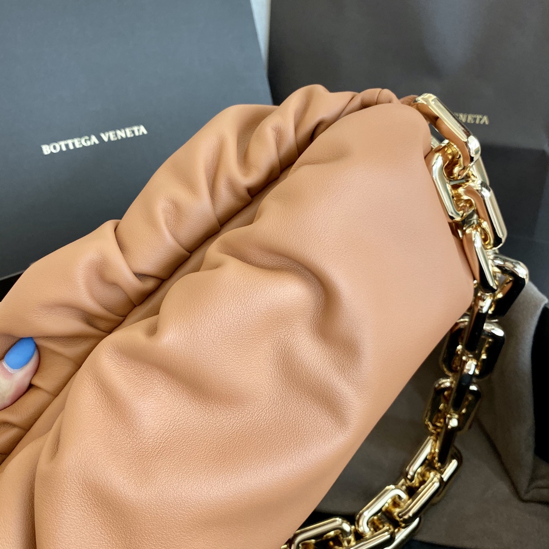 B0tt*ga Ven*ta Chain Pouch Light Orange, For Women, Women’s Bags 12.2in/31cm