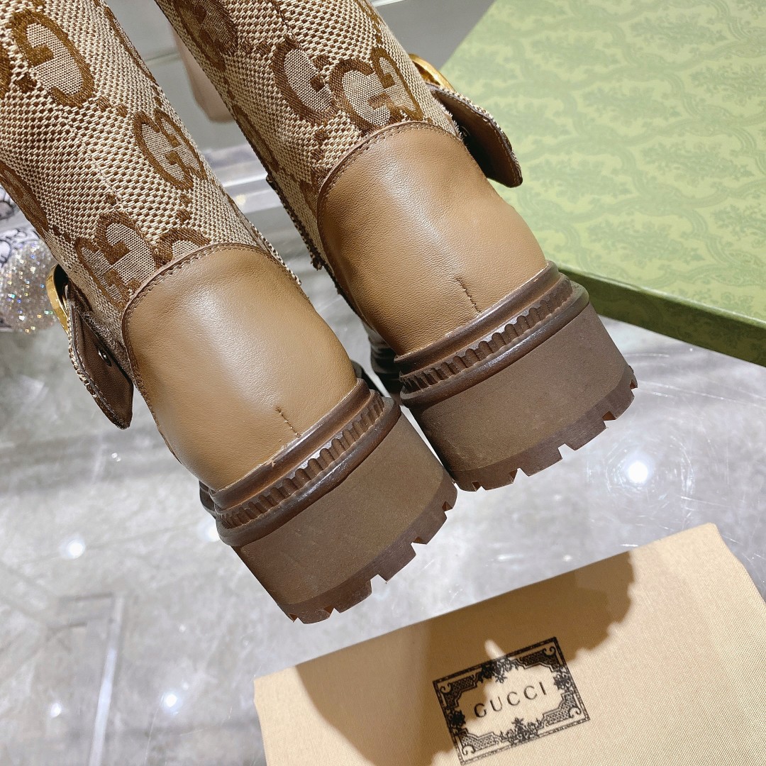 Gvc*1 Blondie Women’s Boots Beige For Women GG