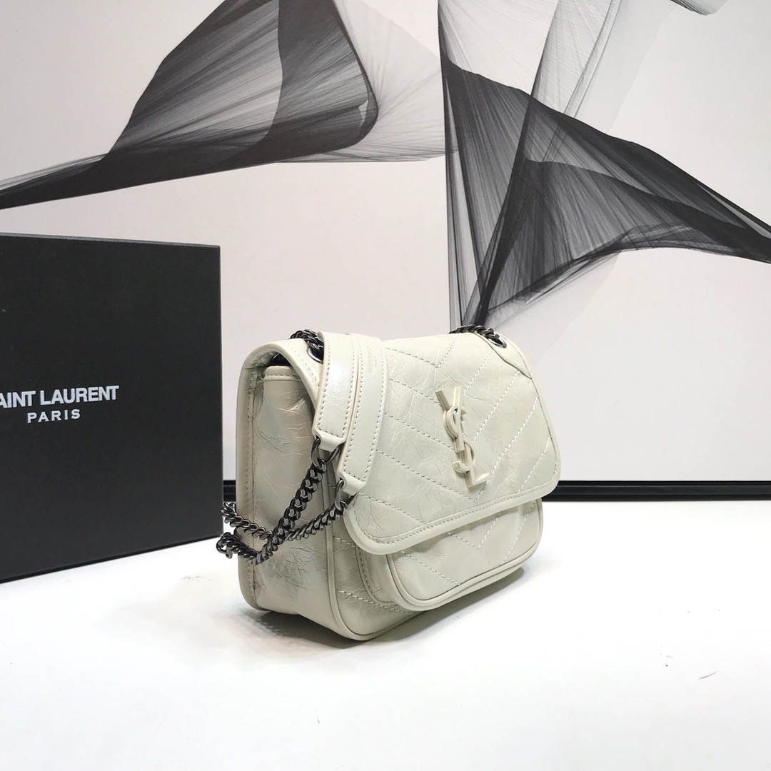 Sa1nt Lau*nt Niki Baby Chain Bag In Crinkled Vintage White For Women 8.2in/21cm Y51 6331600EN049207