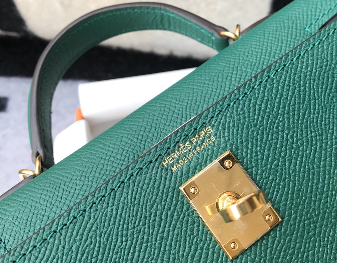 H**me5 Kelly 19 Green With Gold Toned Hardware Bag For Women, Women’s Handbags, Shoulder Bags 7.5in/19cm