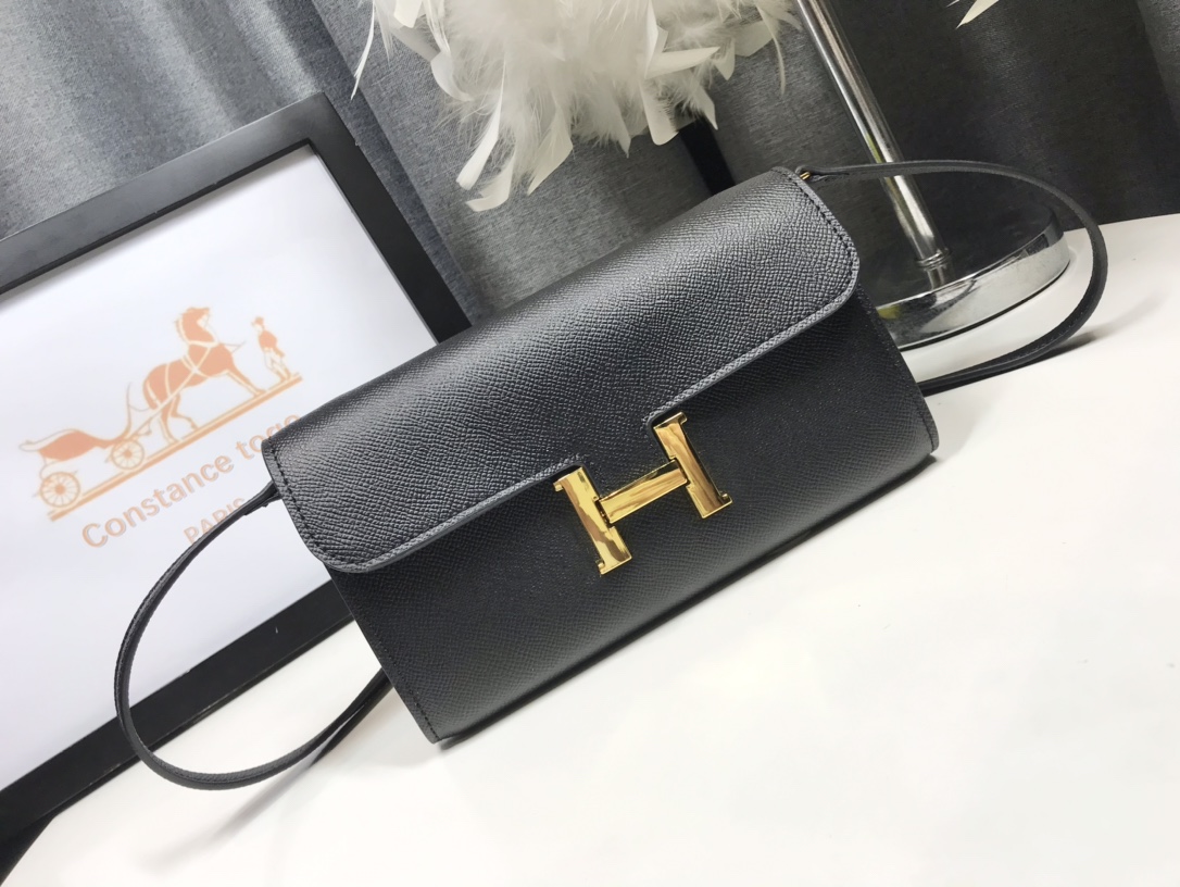 H**me5 Constance Togo Long Wallet  21cm/8.3in Gold Toned Hardware For Women Black