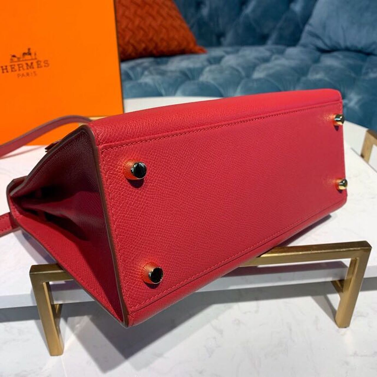 H**me5 Kelly Tomate For Women Gold Toned Hardware 10in/25cm