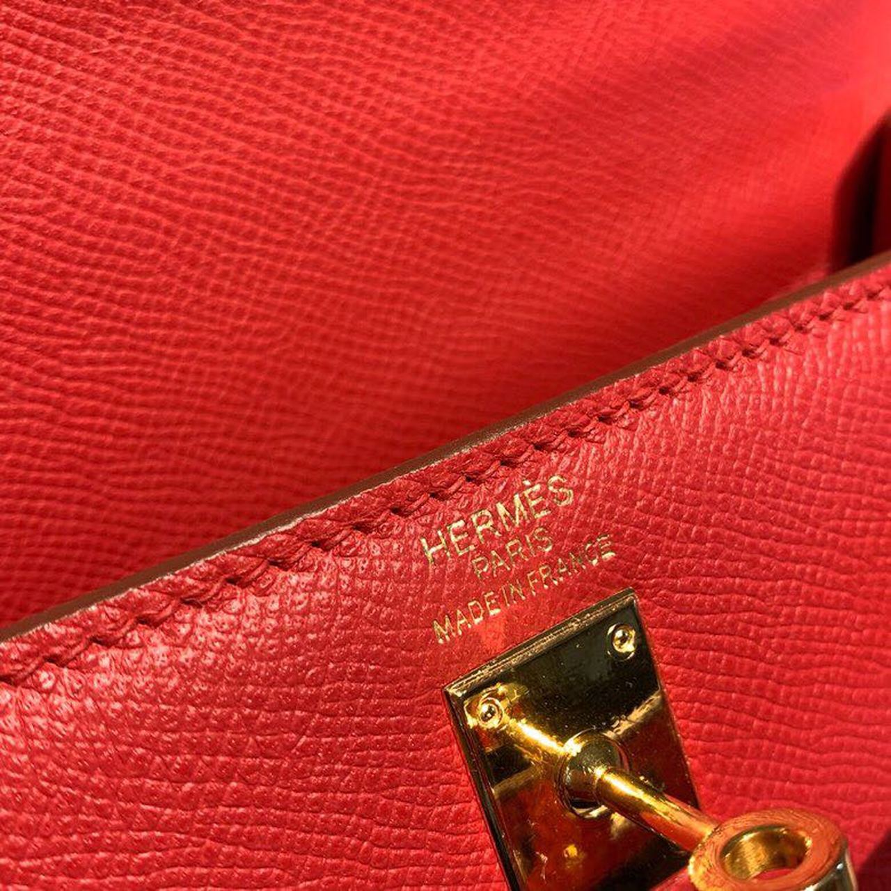 H**me5 Kelly Tomate For Women Gold Toned Hardware 10in/25cm