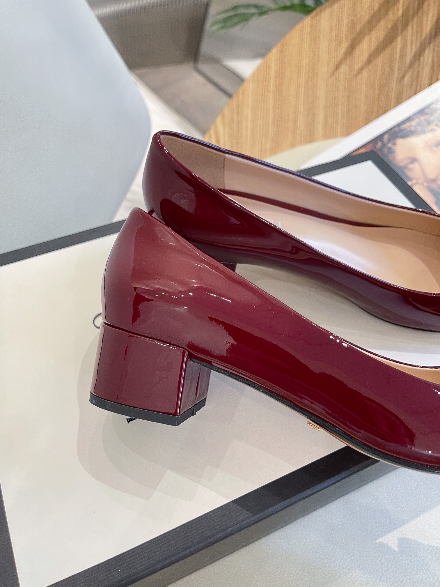 Gvc*1 Women’s Ballet Flat With Horsebit Red For Women GG