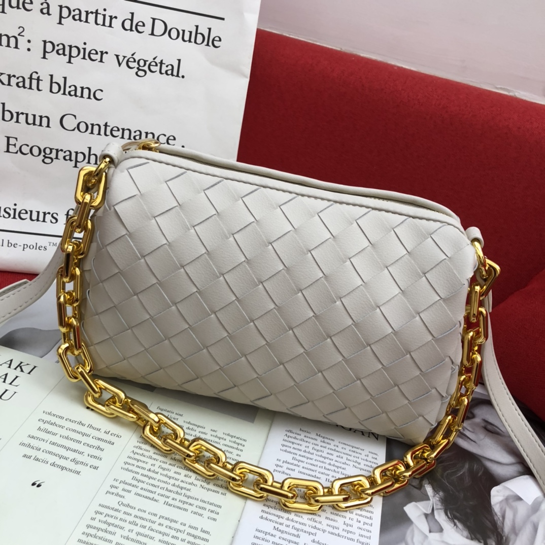 B0tt*ga Ven*ta Crossbody Bag White, For Women, Women’s Bags 9.4in/24cm