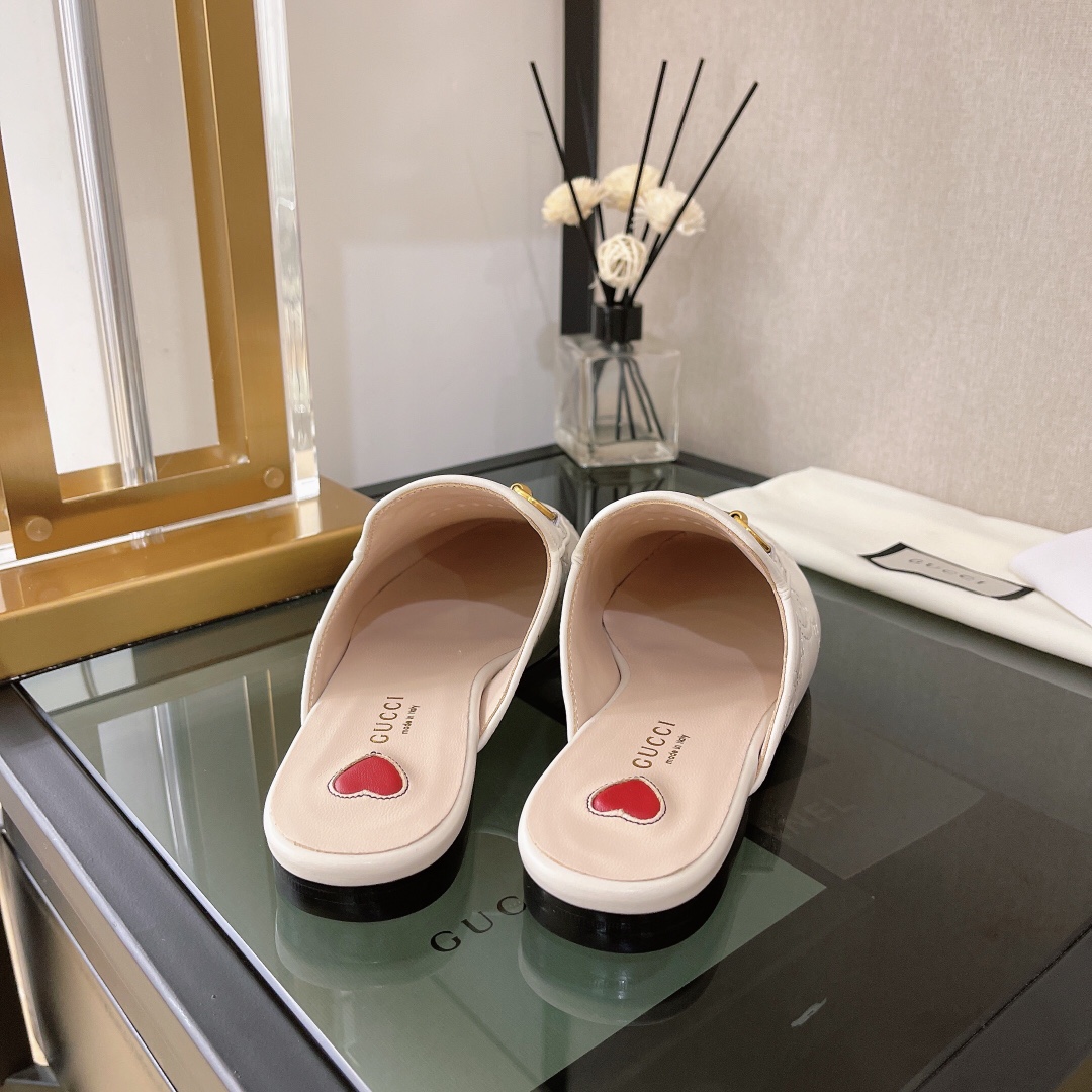 Gvc*1 Women’s GG Matelasse Princetown Slipper White For Women GG 699901 BKO60 9124