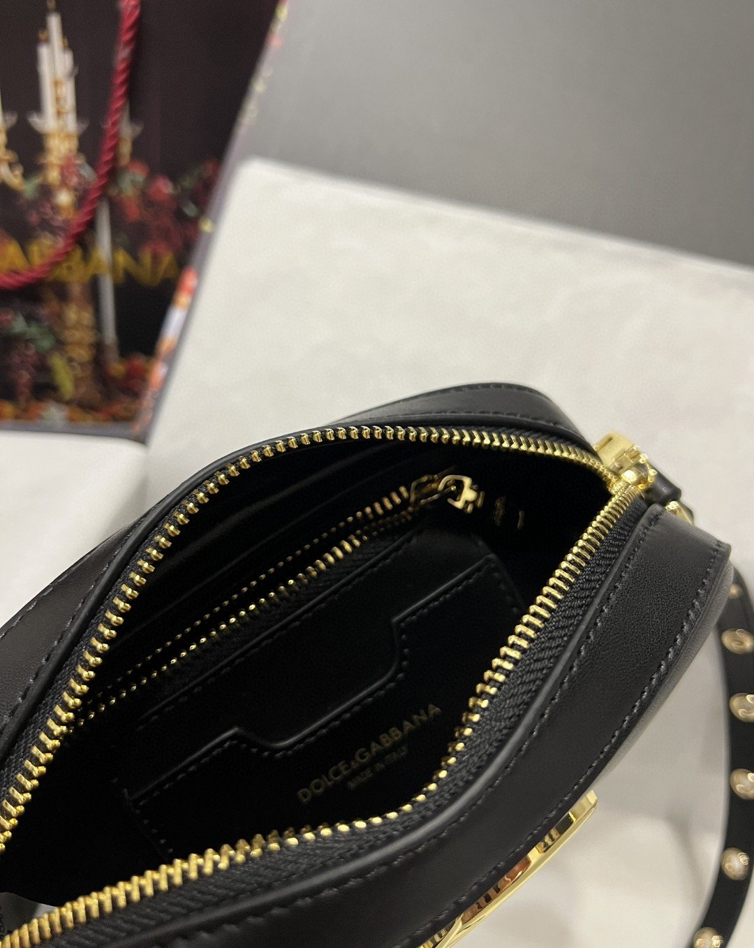 Dolce & Gabbana Crossbody 3.5 Bag Black For Women 7.5in/19cm DG BB7095AW57680999