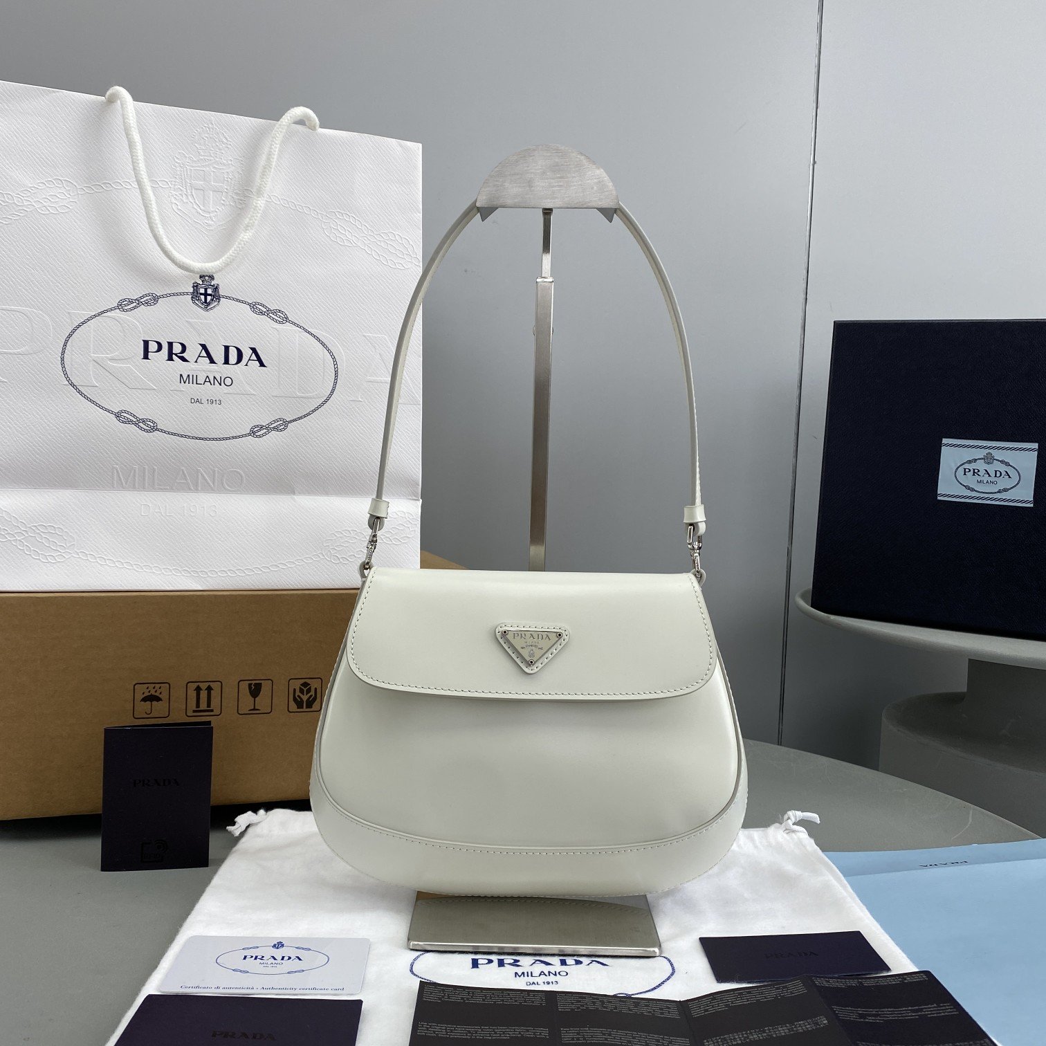 [True-to-ORIGINAL] Pra*a Cleo Brushed Shoulder Bag With Flap White For Women, Women’s Bags 8.6in/22cm 1BD311_ZO6_F0009_V_OOO