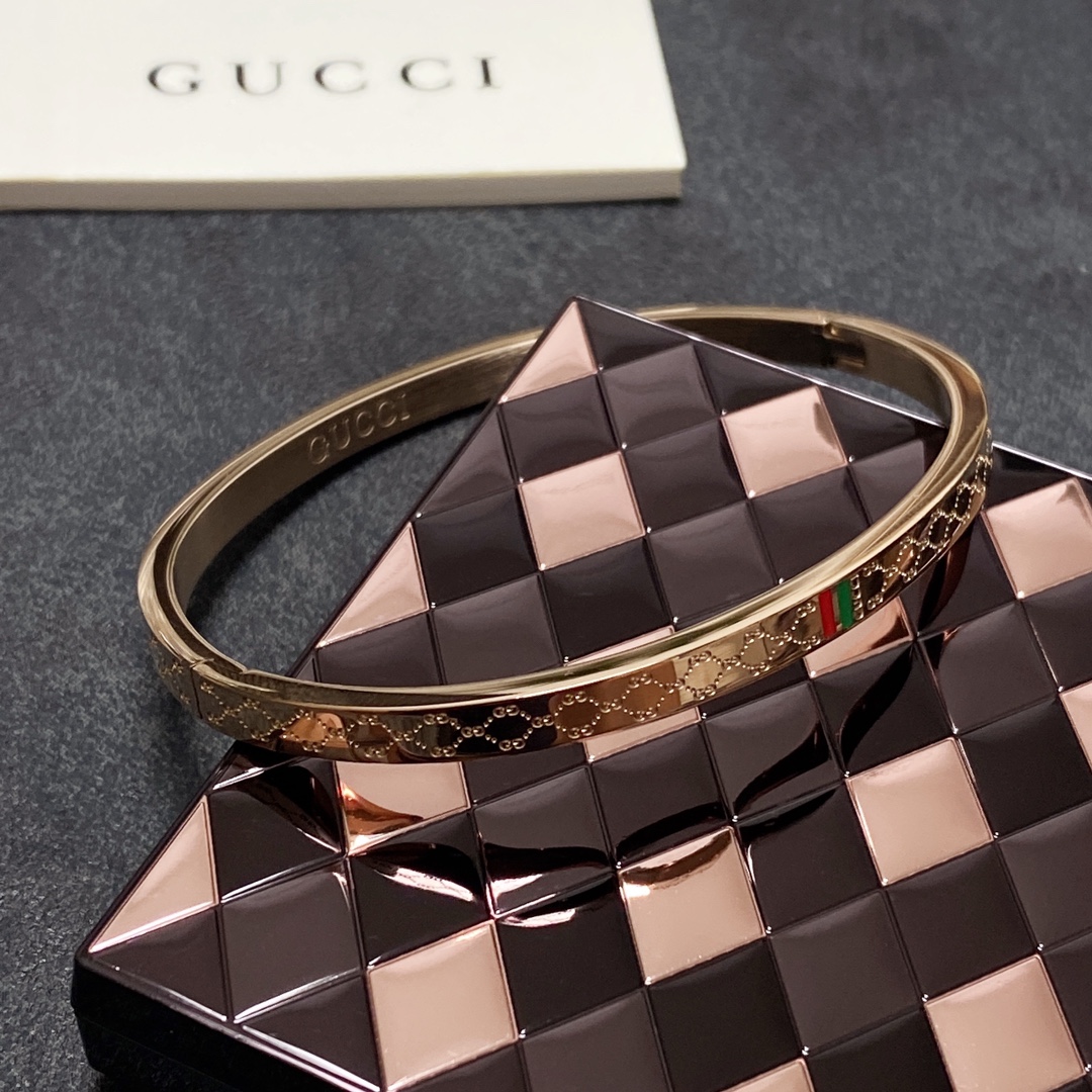 Gvc*1 Bracelet