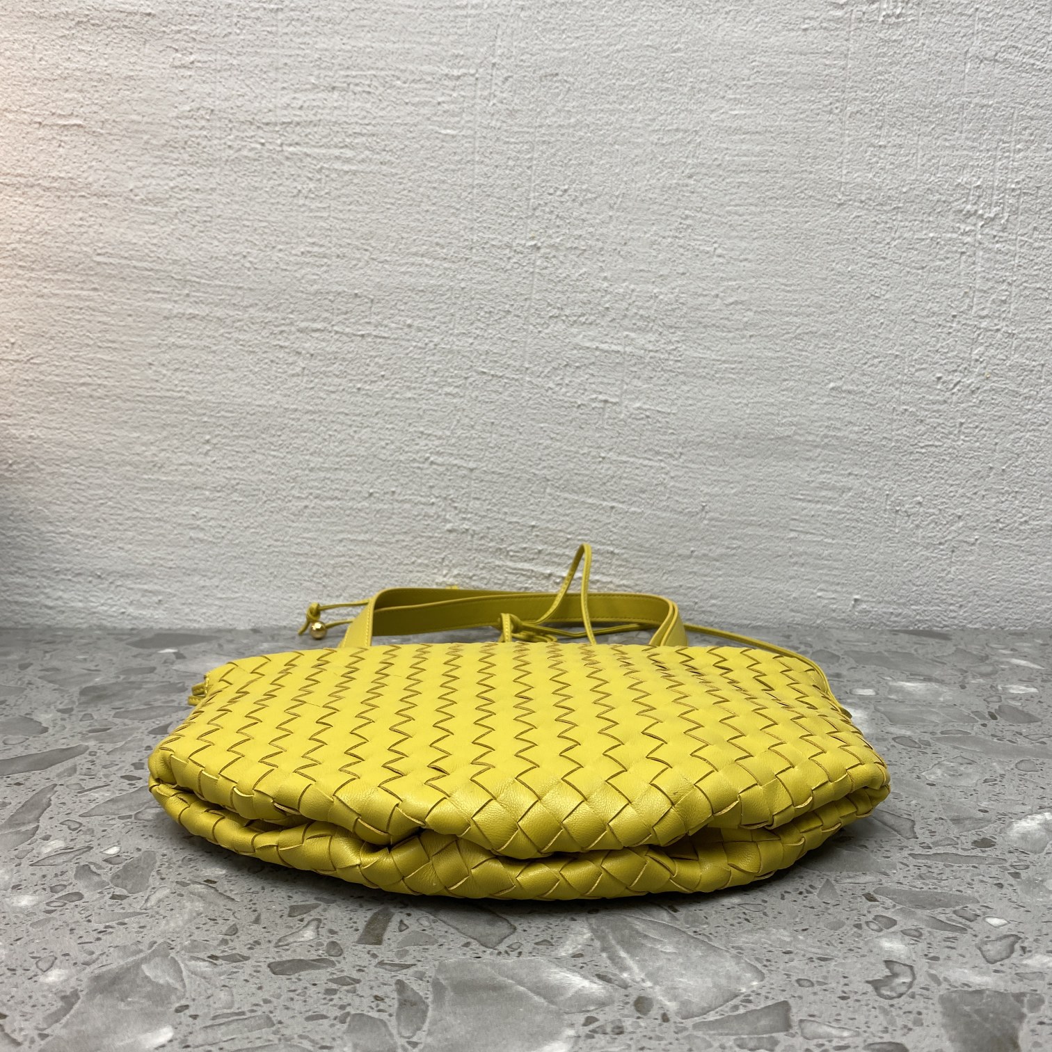 B0tt*ga Ven*ta Shoulder Bag Yellow, For Women, Women’s Bags 10.2in/26cm