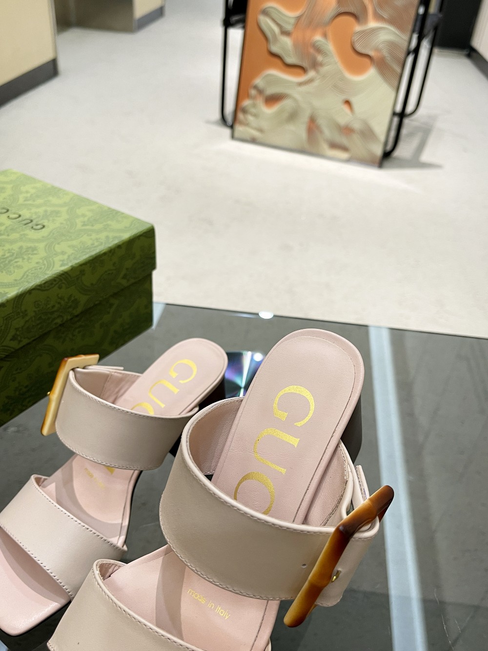 Gvc*1 Women’s Sandal With Bamboo Buckle Light Pink For Women GG‎ 674821 C9D00 6705