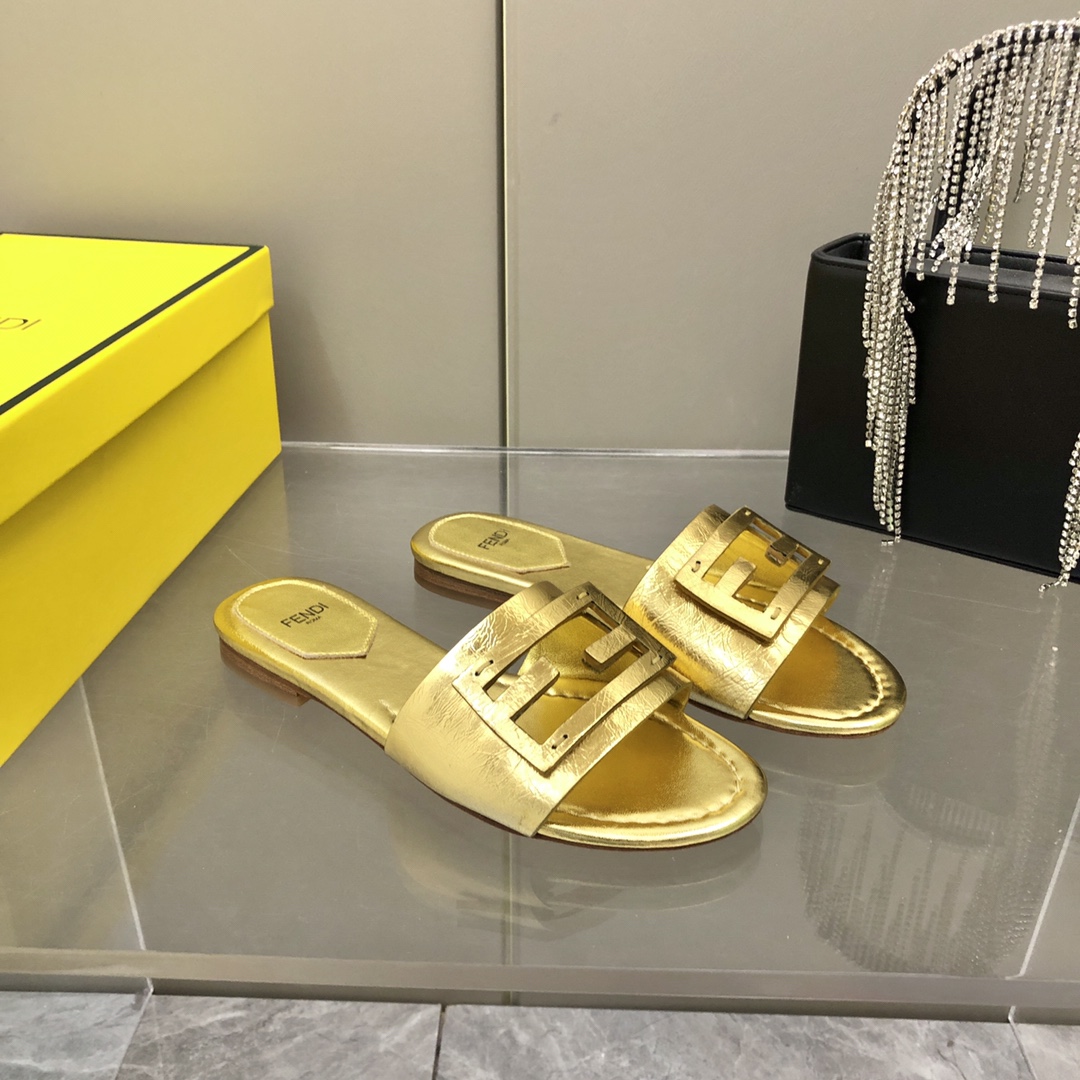 F**di Baguette Gold Nappa Slides For Women 8R8136AI16F0XV6