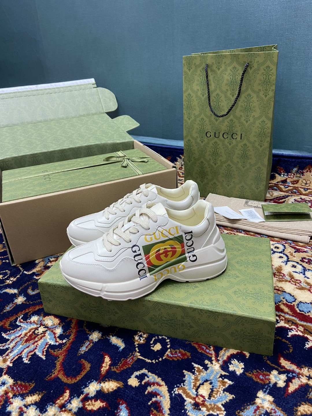 Gvc*1 Men’s Rhyton Sneakers With Logo Gvc*1 White Ivory For Men 500878 DRW00 9522
