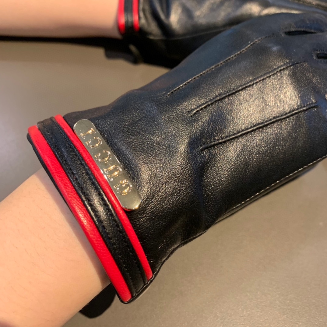 Gvc*1 Gloves With Signature Double G Motif In Black