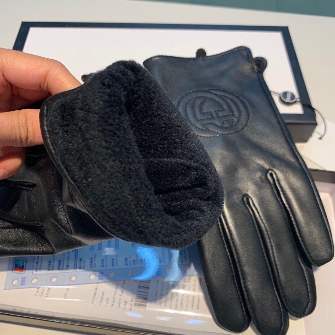 Gvc*1 Gloves With Signature Double G Motif In Black