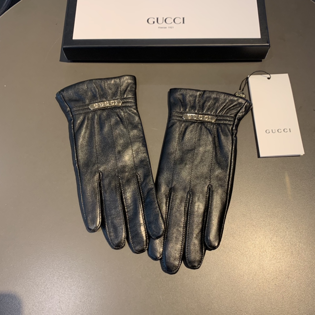 Gvc*1 Gloves With Signature Double G Motif In Black