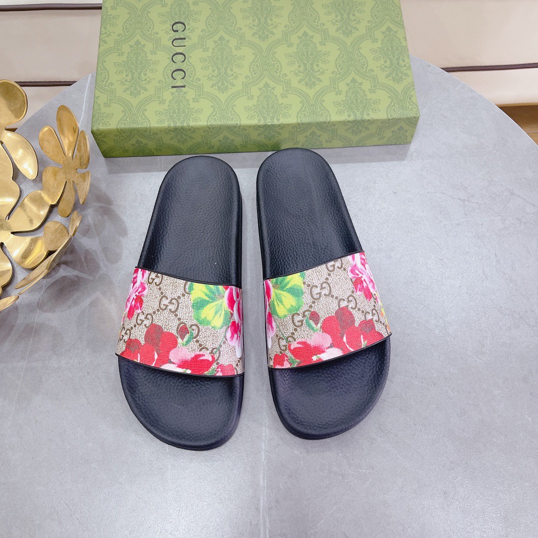 Gvc*1 Women’s Slides Bloom Print Red For Women 408508 G2200 8919
